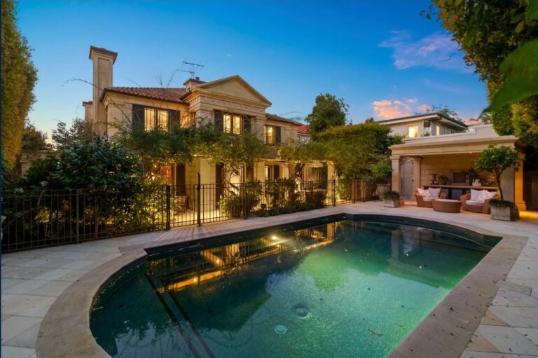 Orakei mansion with pool, property preparation, Auckland